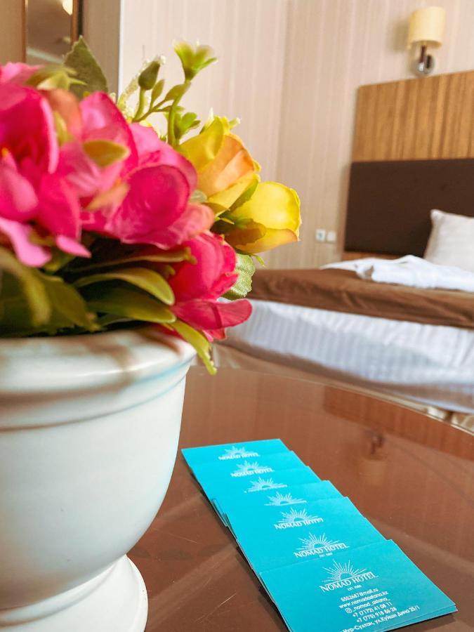 Nomad Hotel アスターナ エクステリア 写真